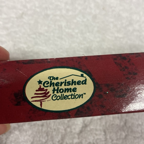 Vintage cherished home green glittered taper candles 10” - Picture 6 of 6